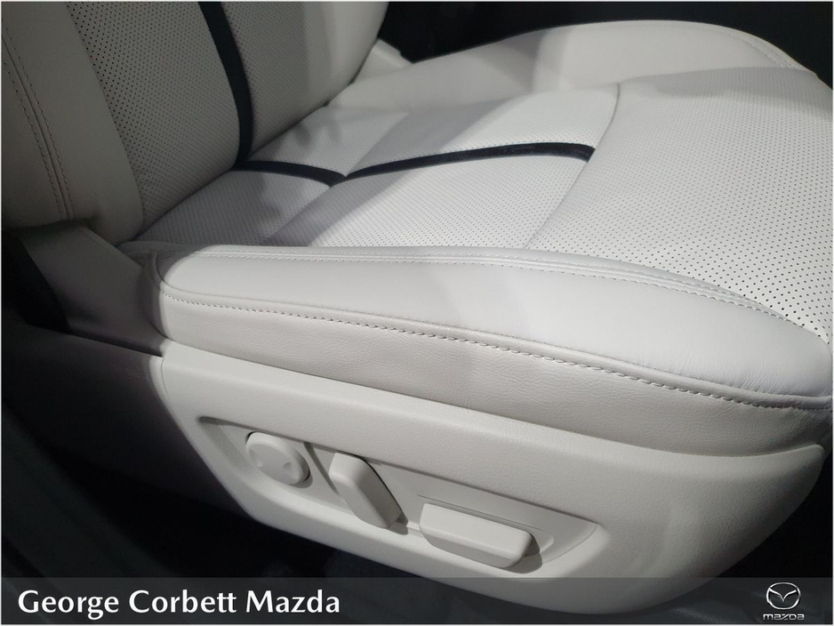 2026 Mazda CX-80 - image 15