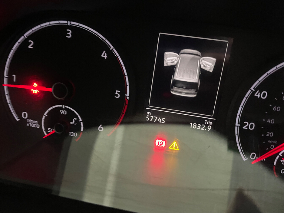 2023 Volkswagen Caddy CADDY DARK LABEL TDI 122HP A7F €19,995