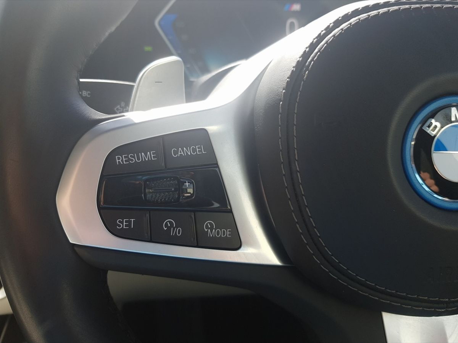 2024 BMW X5 - image 15