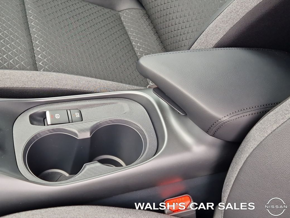 2025 Nissan Juke 1.0T SV Premium €28,950