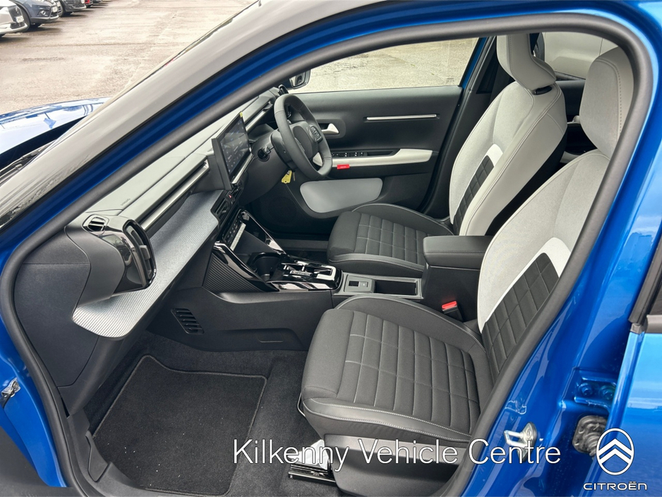 2025 Citroen C3 - image 9