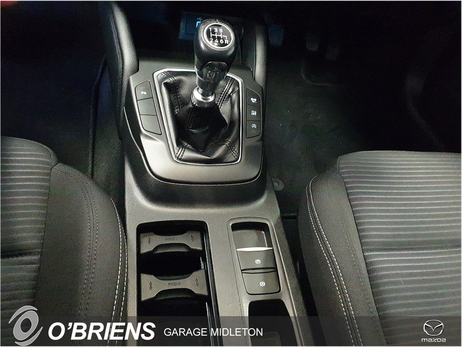 2020 Ford Focus - image 10