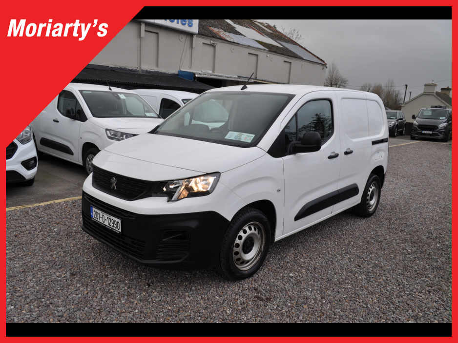 2020 Peugeot Partner - image 3