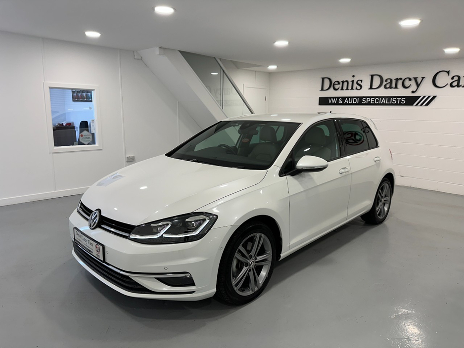 2019 Volkswagen Golf - image 7