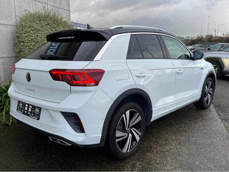 2023 Volkswagen T-Roc R-LINE AUTOMATIC 2.0 DIESEL //HALF LEATHER HEATED SEATS//REVERSE CAMERA//ADAPTIVE CRUISE CONTROL//KEYLESS ENTRY// €31,950