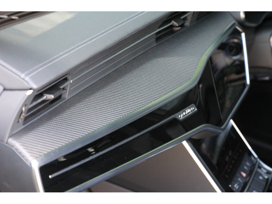 2025 Audi A6 Quattro Black Edition * Carbon and tech packs €72,950