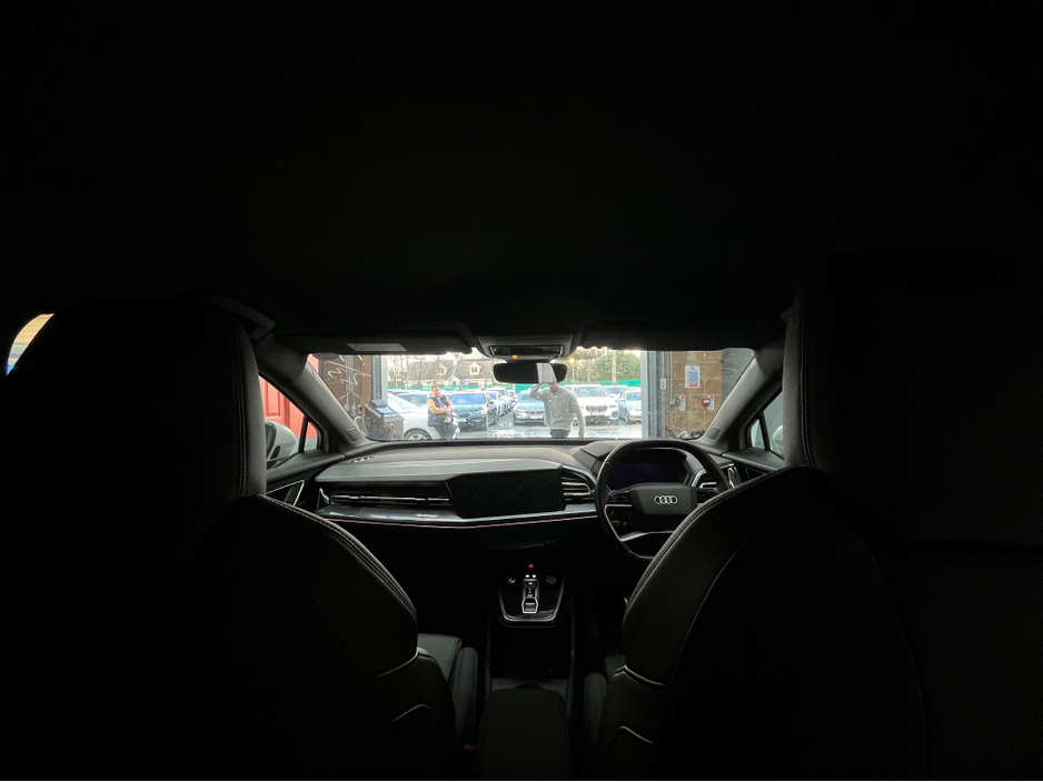 2023 Audi Q4 e-tron €34950 2023 AUDI Q4 E-TRON 40 S-LINE SPORTBACK ELECTRIC AUTOMATIC / CRUISE CONTROL / 360° PARKING CAMERA / HEATED SEATS / PADDLE SHIFTERS / APPLE CARPLAY / AMBIENT LIGHTS €34,950