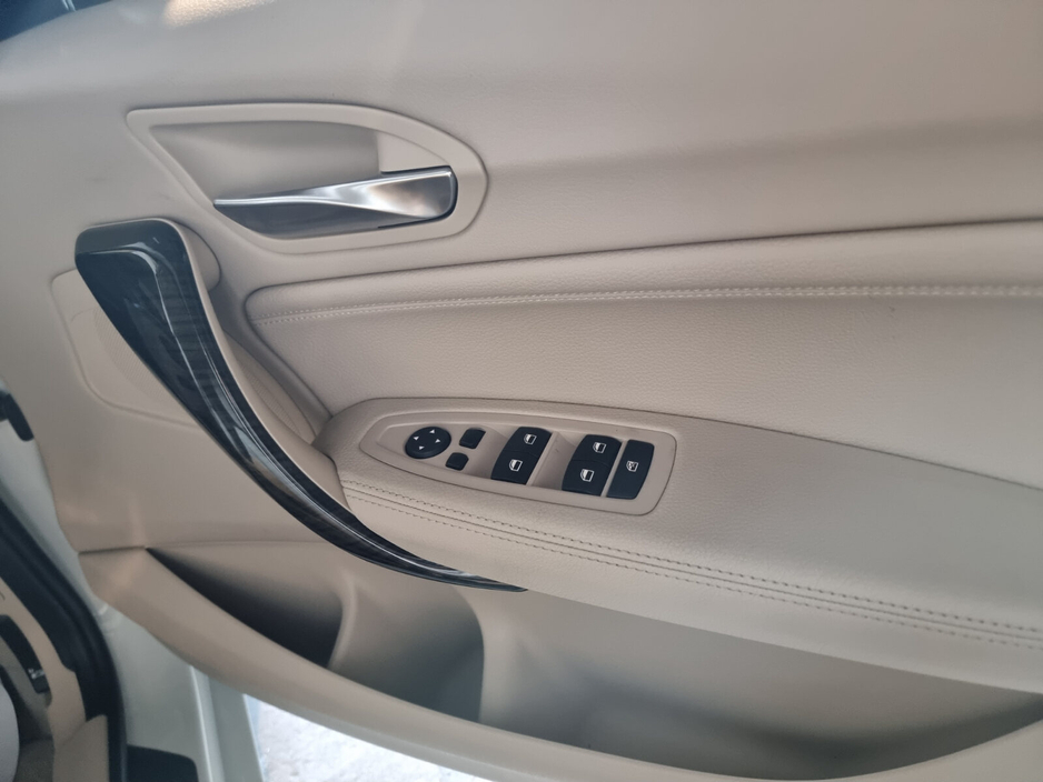 2014 BMW 1 Series - image 25