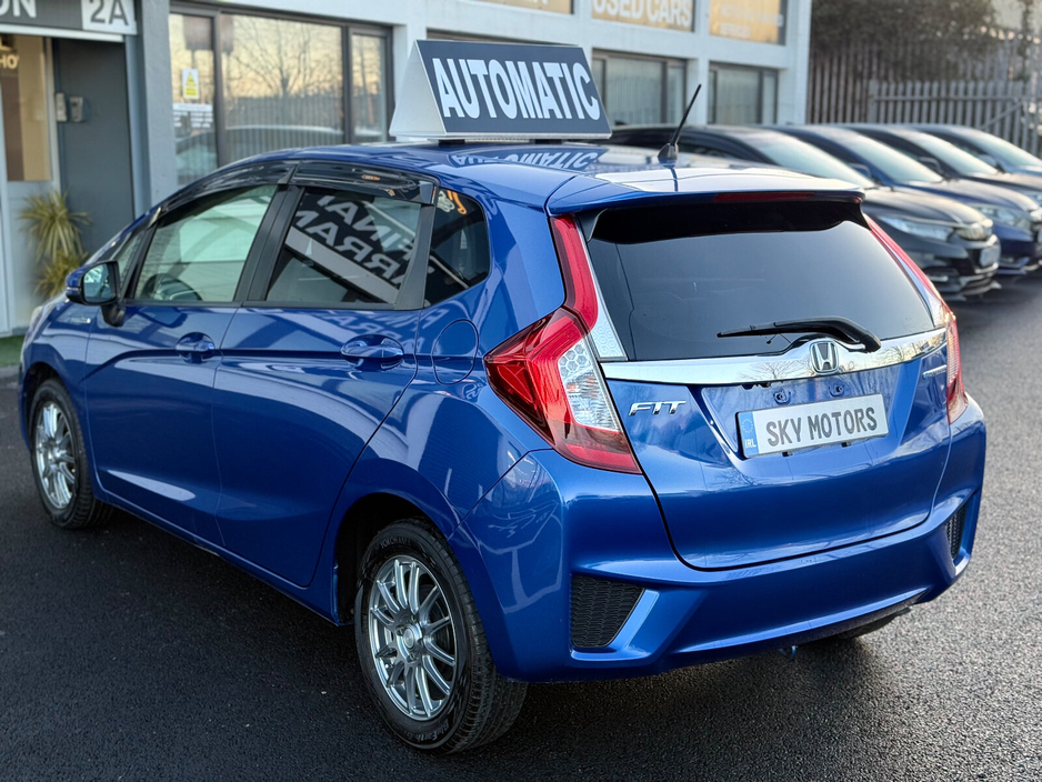 2016 Honda Fit  €10,890