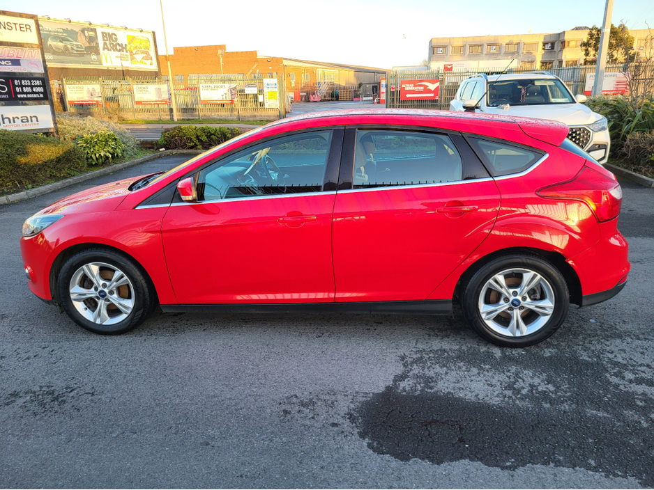2012 Ford Focus - image 7