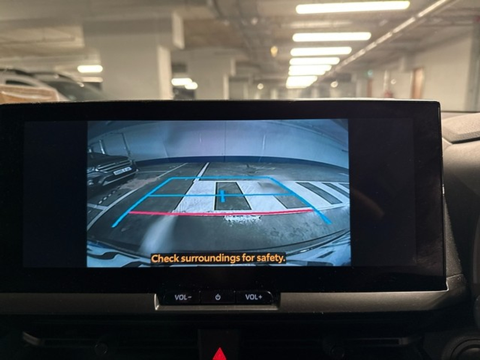 2024 Toyota C-HR NEW MODEL HYBRID SPORT + // PANORAMIC ROOF // APPLE CARPLAY/ANDROID AUTO // FULL WARRANTY €38,945