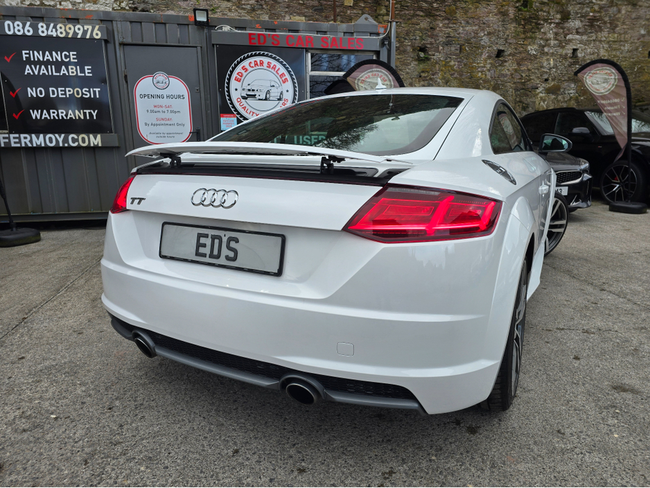 2016 Audi TT - image 9