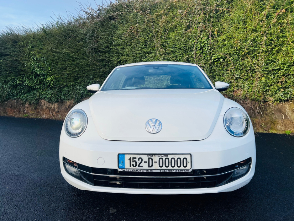 2015 Volkswagen Beetle - image 13