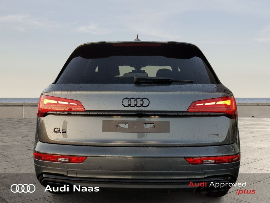 2026 Audi Q5 Q5 E-HYBRID 220 KW Q SE €72,950