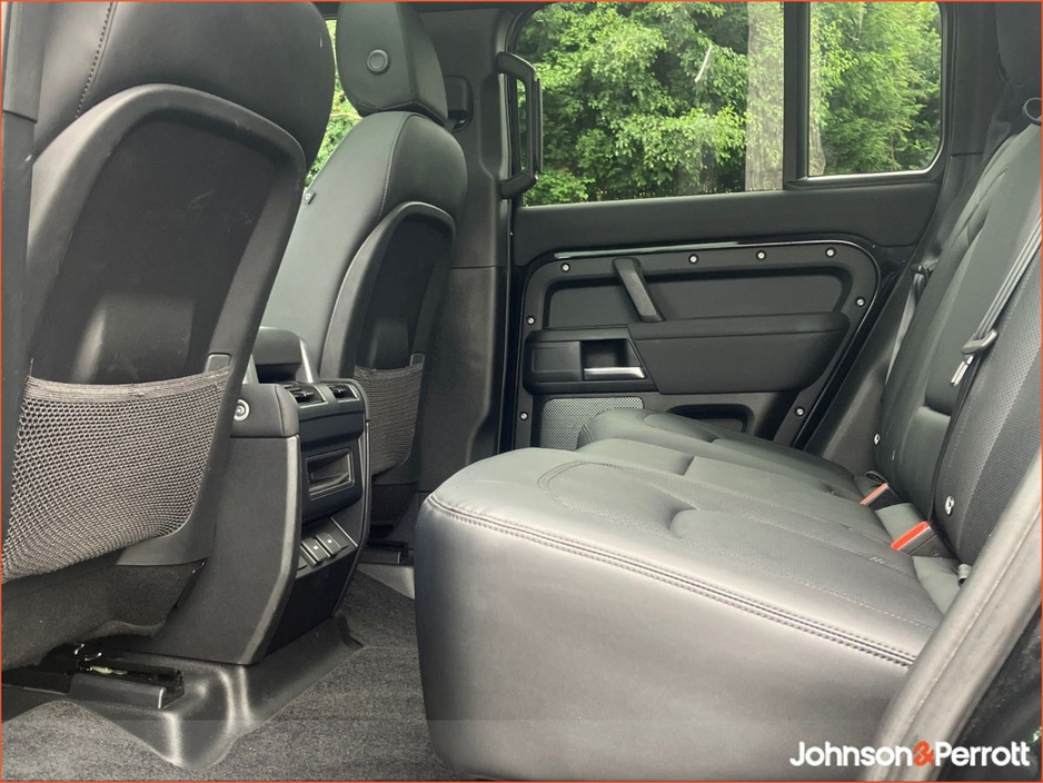 2023 Land Rover Defender 110 2.0 Si4 PHEV S €82,900