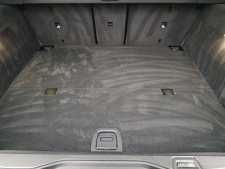 2022 BMW X5 xDrive45e xLine €67,995