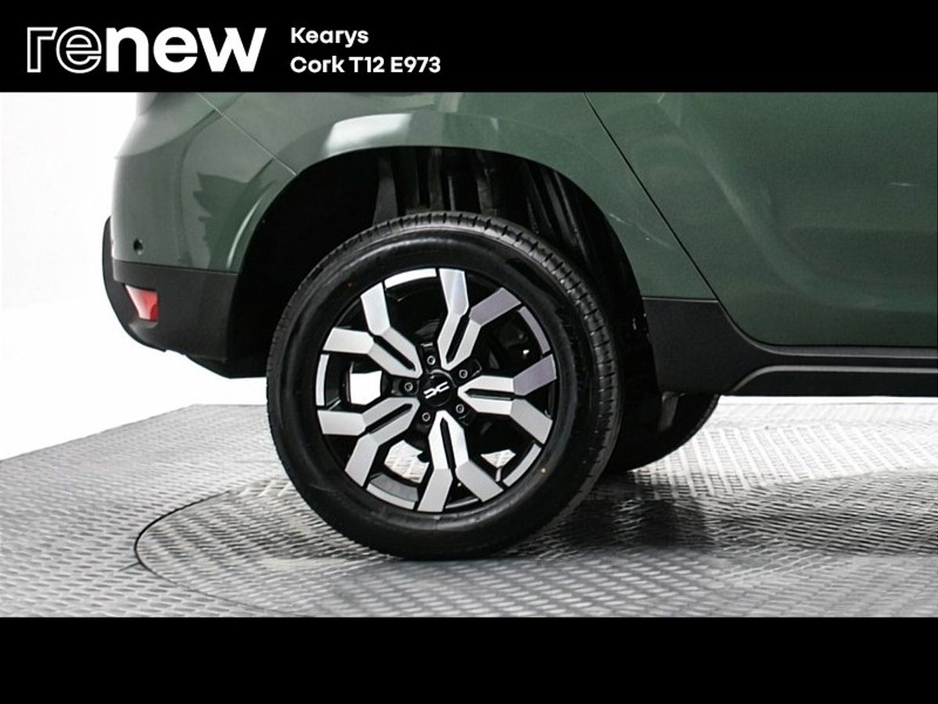 2023 Dacia Duster - image 9