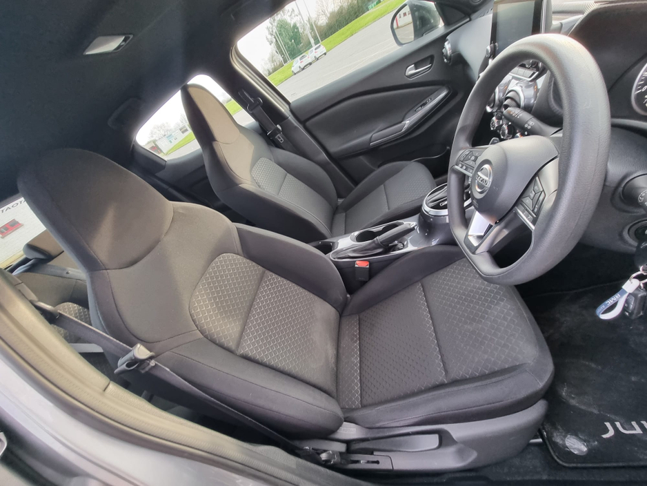 2020 Nissan Juke - image 20