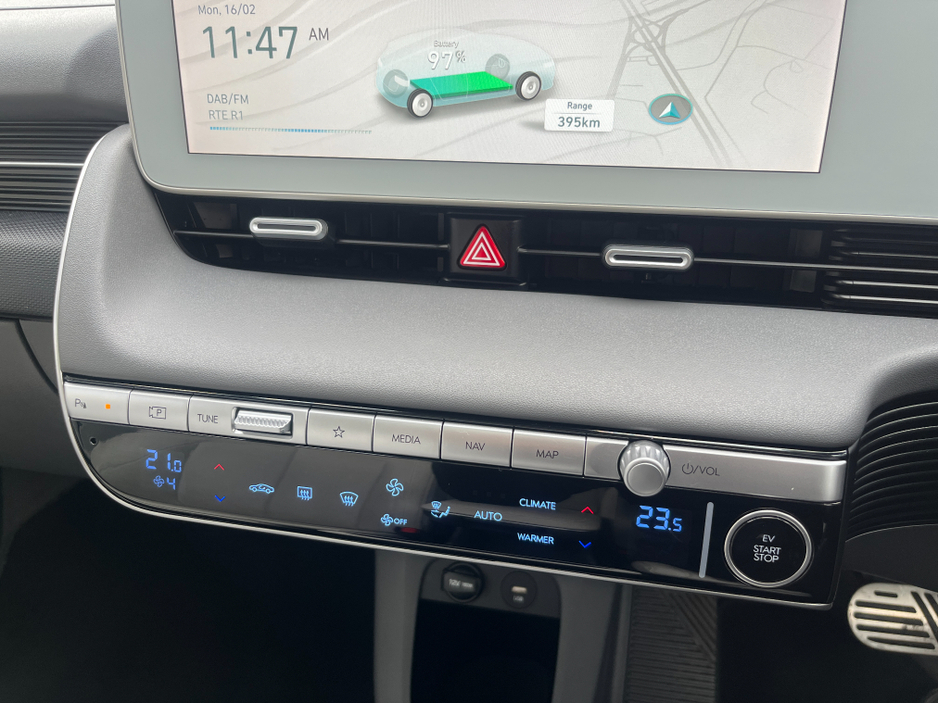 2022 Hyundai Ioniq 5 PREMIUM PLUS 73KWH EV //MASSIVE SPEC//BOSE SOUND SYSTEM//PANORAMIC GLASS ROOF//FULL LEATHER ELECTRIC HEATED/COOLED SEATS// €24,950