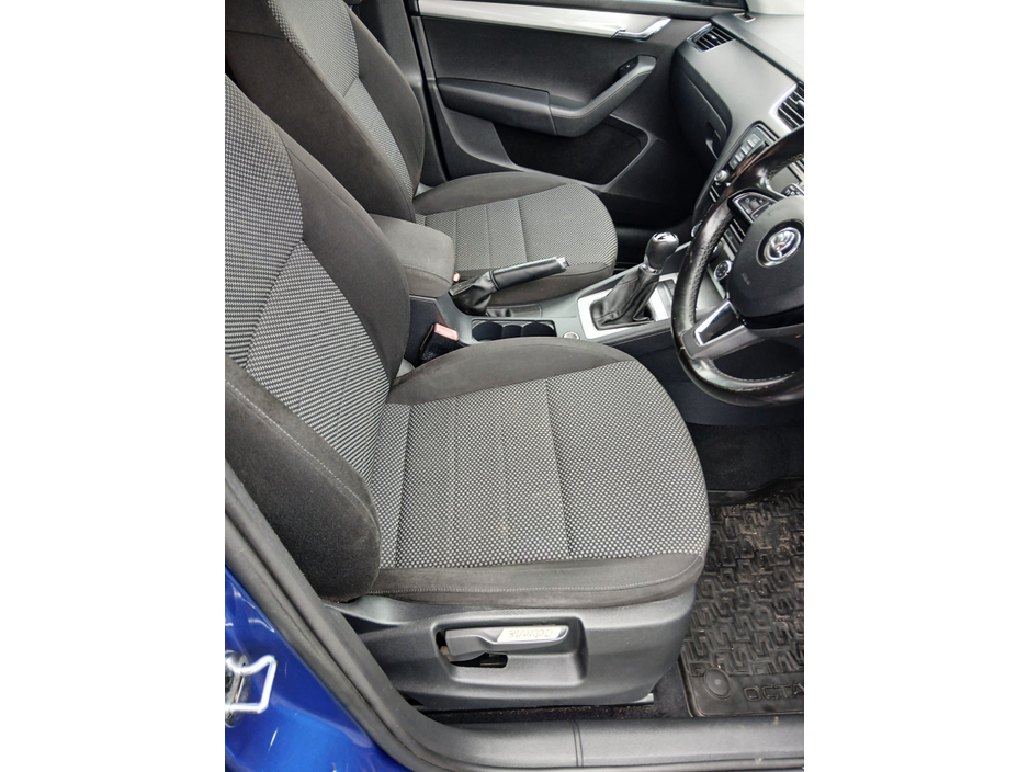 2016 Skoda Octavia - image 10