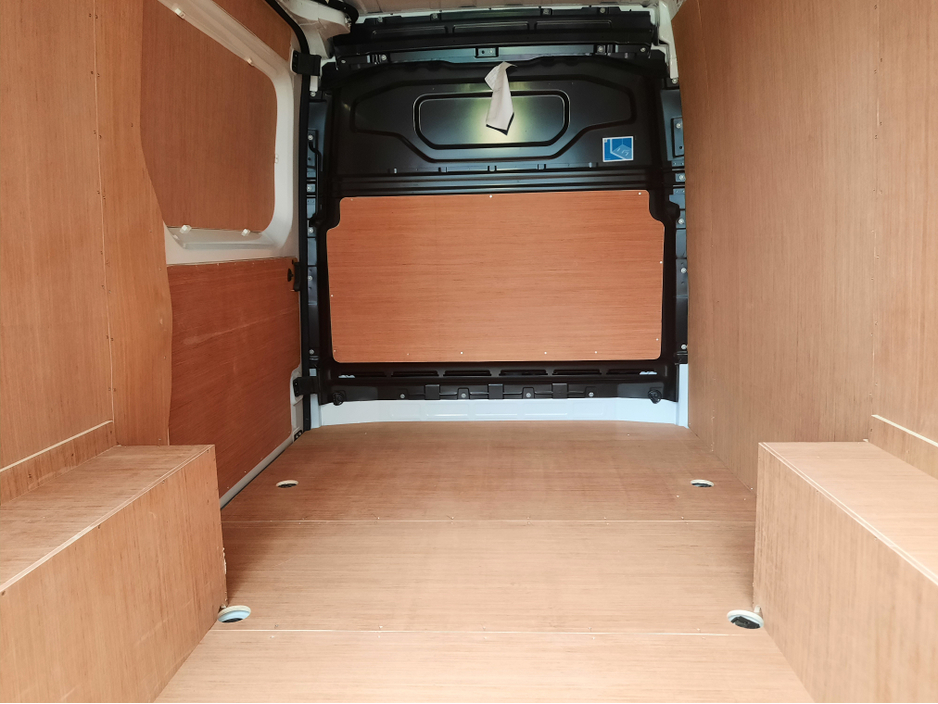 2026 Nissan Interstar L2H2 130 SV PREMIUM