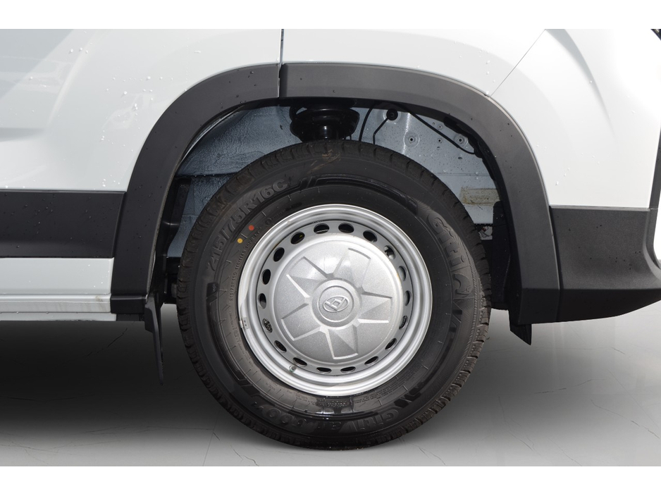 2026 Maxus Deliver 9 - image 10