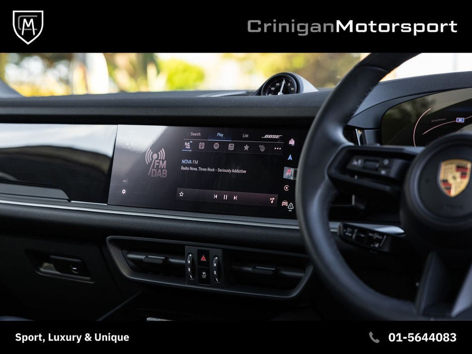 2025 Porsche Cayenne - image 18