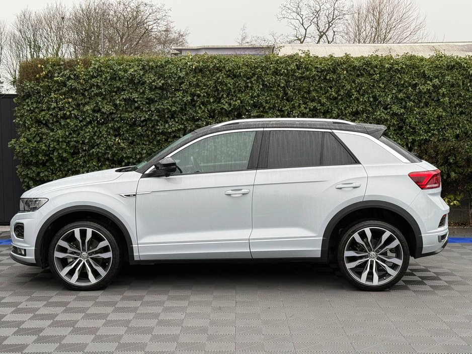 2020 Volkswagen T-Roc R-LINE 2.0 TDI * BIG SPEC * // PARKING SENSORS // R-LINE SPORT SEATS // DIGITAL CLUSTER €26,900