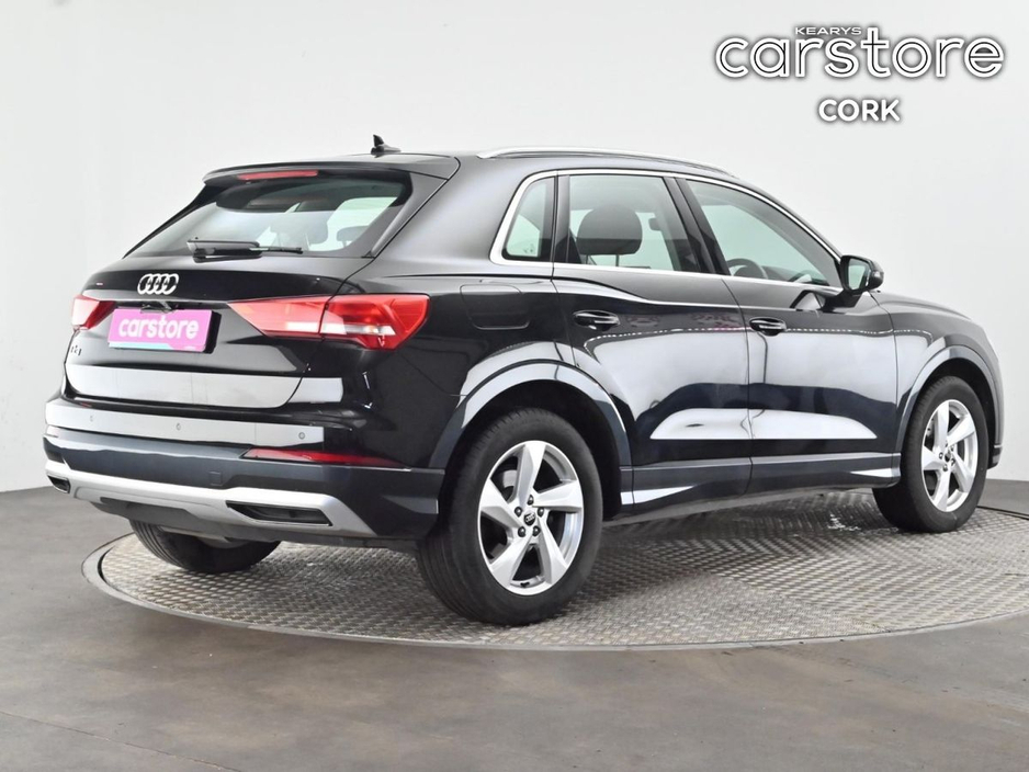 2024 Audi Q3 - image 5