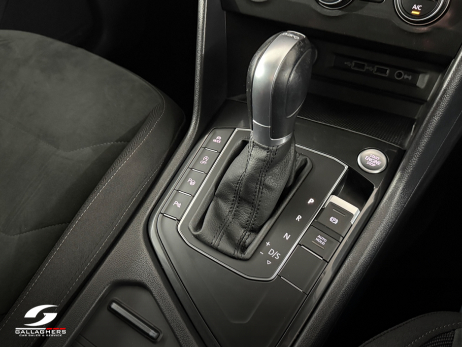 2019 Volkswagen Tiguan - image 27