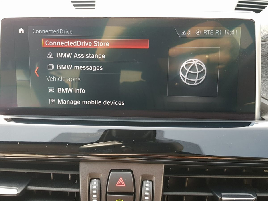 2022 BMW X1 - image 8