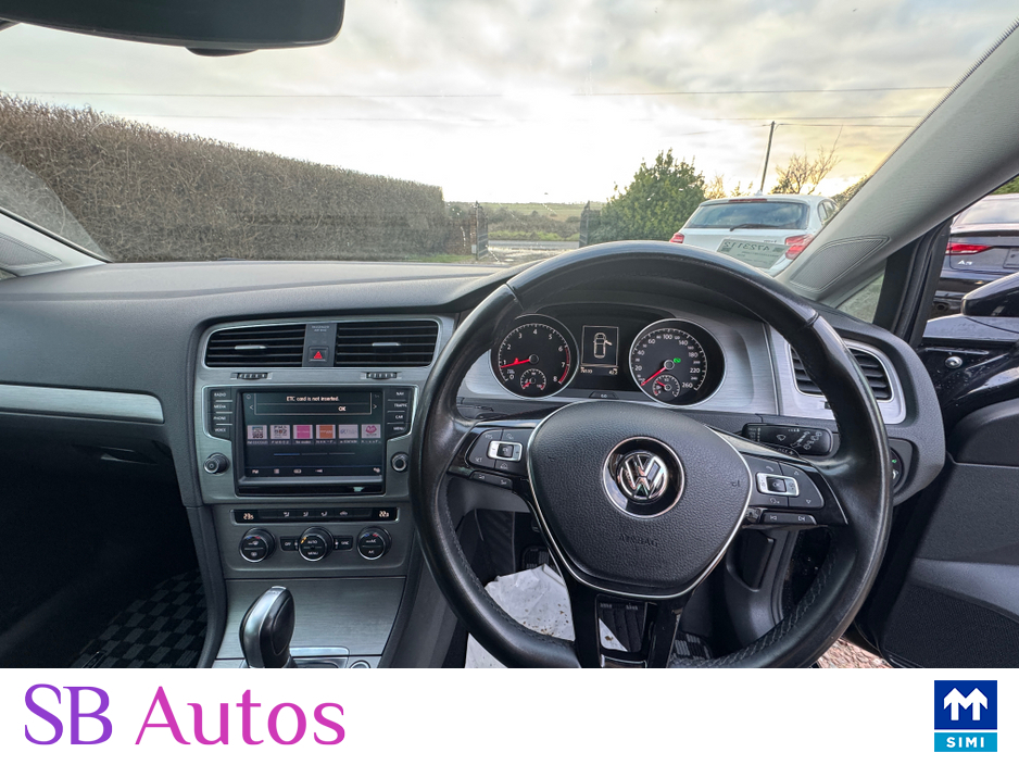 2017 Volkswagen Golf 171 Volkswagen Golf Comfortline Connect 1.2 DSG €15,550