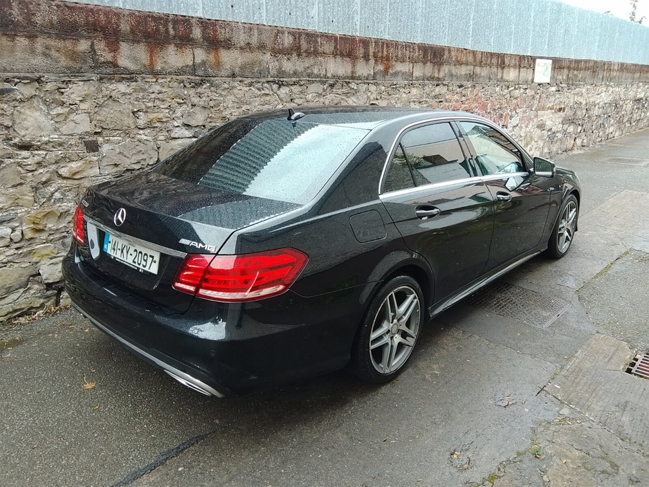 2014 Mercedes-Benz E Class - image 17
