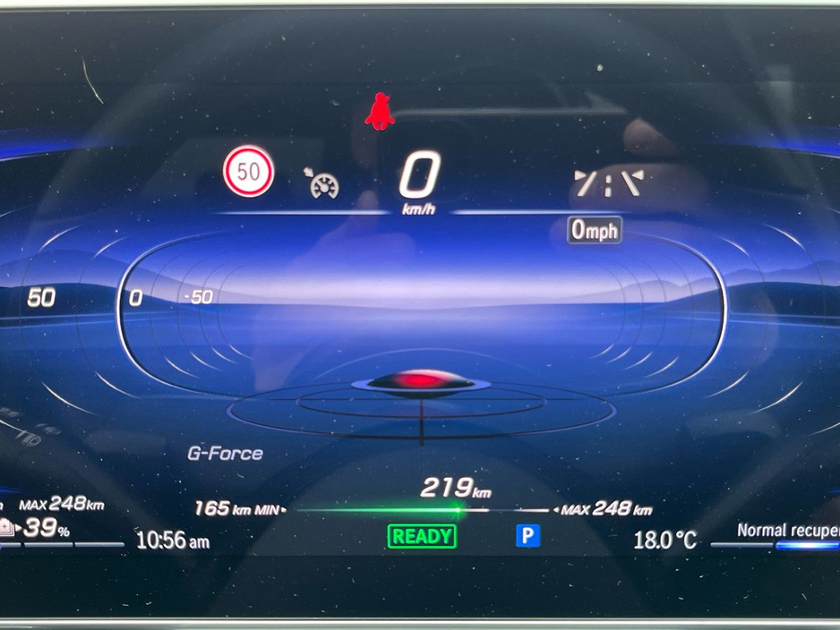 2025 Mercedes-Benz EQE - image 25