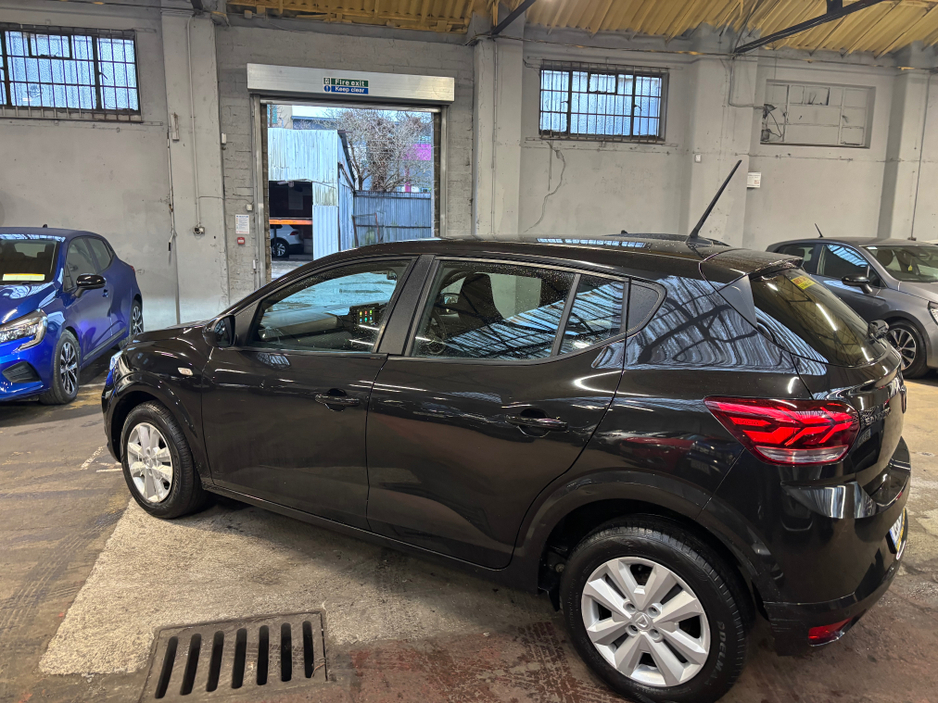 2023 Dacia Sandero COMFORT TCE 90 CVT MY2 MY21.5 5DR €13,999