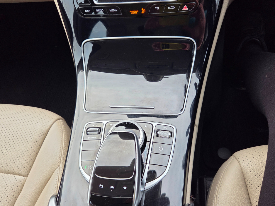 2019 Mercedes-Benz C Class - image 22