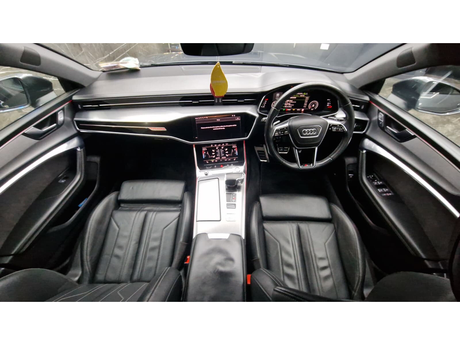 2018 Audi A7 - image 14