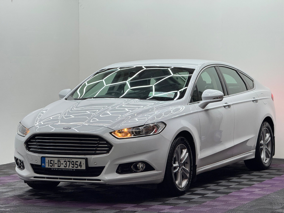 2015 Ford Mondeo - image 3