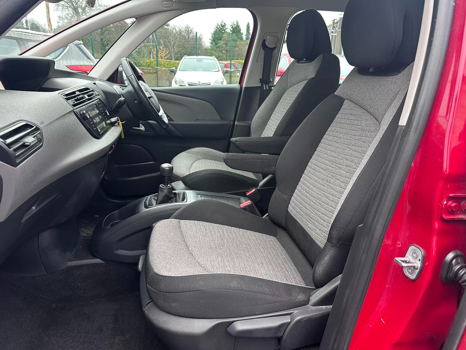 2015 Citroen Grand C4 Picasso Low Mileage €6,950