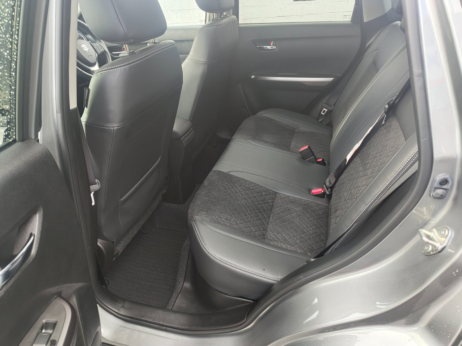 2024 Suzuki Vitara 1.4 Hybrid SZ5 MT €26,950