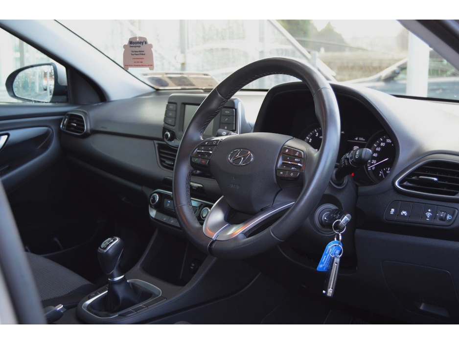 2019 Hyundai i30 Petrol Deluxe 1.4, Low Mileage €17,995