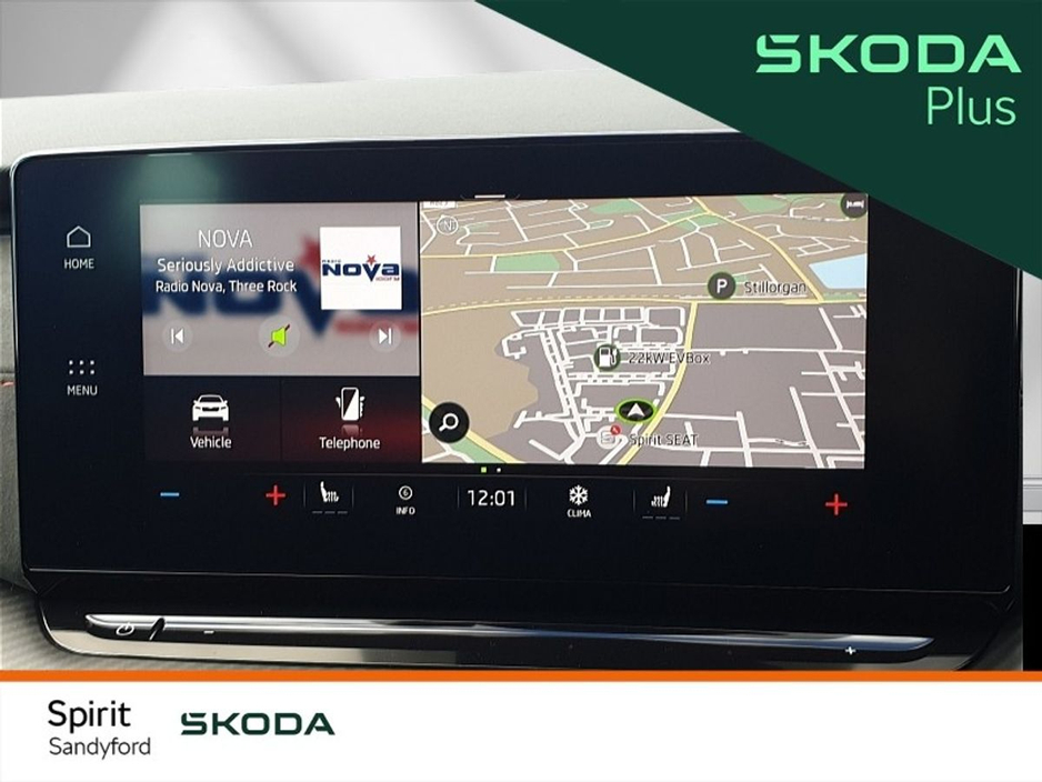 2022 Skoda Octavia - image 12