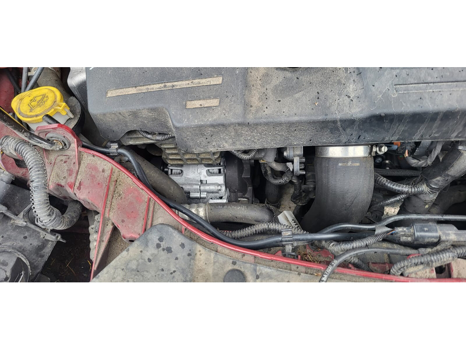 2015 Ford Kuga - image 18