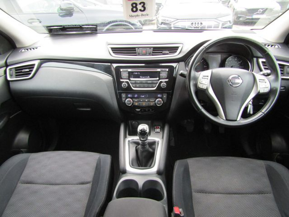 2014 Nissan Qashqai - image 10