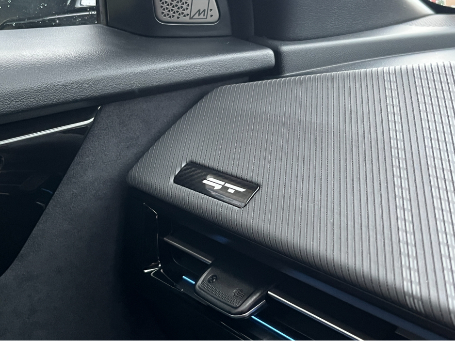 2025 Kia EV6 GT ELECTRIC //575BHP//MASSIVE SPEC//RARE//360 PARKING CAMERAS//MERIDIAN SOUND//HALF LEATHER HEATED BUCKET SEATS// €53,950