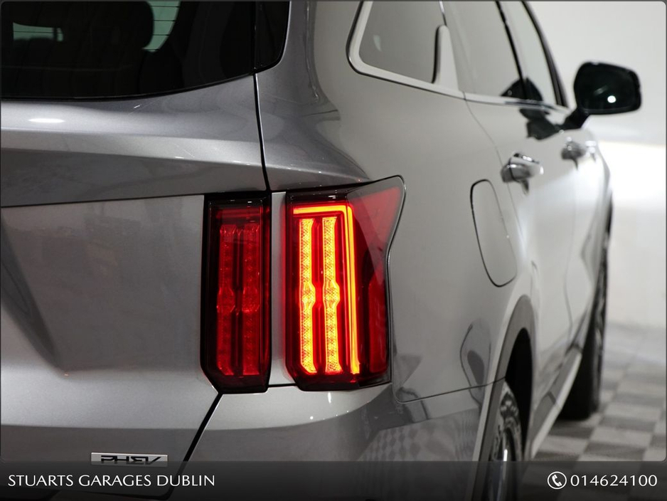 2024 Kia Sorento - image 11
