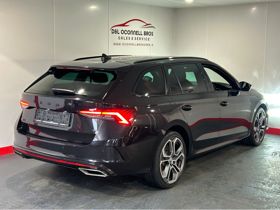 2021 Skoda Octavia - image 13