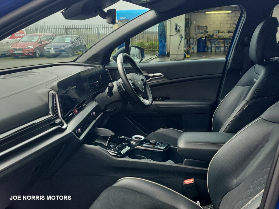 2024 Kia Sportage - image 2