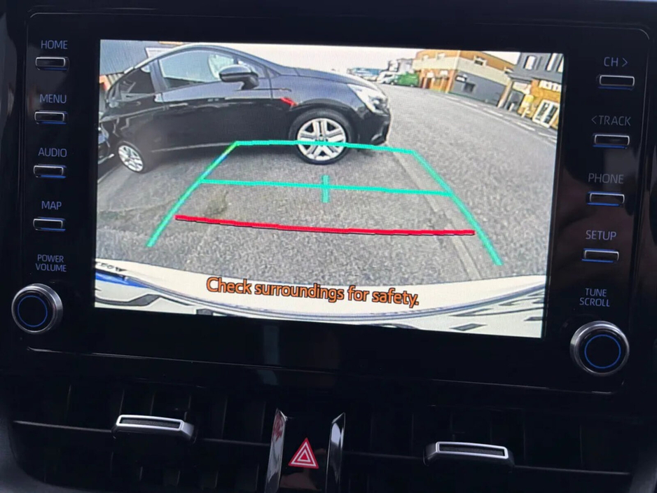 2022 Toyota Corolla - image 30