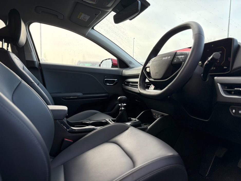 2026 Kia K4 - image 11